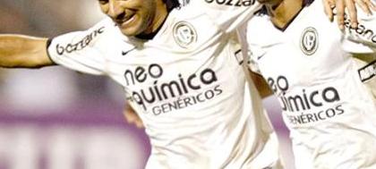 Corinthians encara Inter para se manter no topo