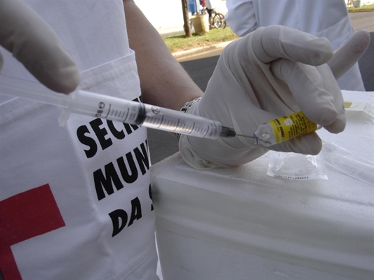 A Secretaria Municipal da Saúde segue com a vacinação de crianças contra o Sarampo em todas as unidades de saúde  (Foto: Prefeitura de Votuporanga)