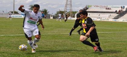 Futebol profissional nas mãos do pessoal da cidade