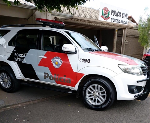 O homem foi encaminhado para o Segundo Distrito Policial, onde permaneceu detido  (Foto: Divulgação/Força Tática)