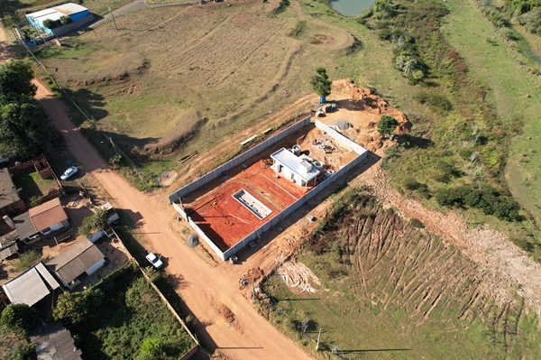 A próxima etapa é a instalação de máquinas e equipamentos pela empresa contratada pela Saev Ambiental (Foto: Saev)