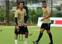Isaac e Lucas Silva contribuíram bem com o CAV, principalmente na reta final do torneio  (Foto: Rafa Bento/CAV)