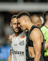 Atacante polivalente chega com moral na Votuporanguense e faz todas as funções da frente