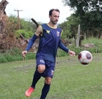 Thiago Ribeiro em treino do Catanduva (Foto: Divulgação/Catanduva)