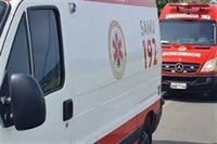 Acidentes de moto deixam dois jovens gravemente feridos (Foto: Reprodução)