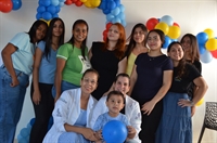 Cuidar da saúde bucal das crianças com TEA é, acima de tudo, um ato de amor, paciência e respeito (Foto: Divulgação) 
