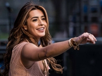 Lauana Prado, um dos principais nomes da música sertaneja do momento, sobe hoje ao palco do Play Votu (Foto: Divulgação)