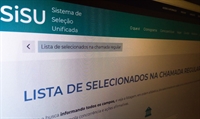 Os interessados podem verificar as vagas oferecidas por modalidade de concorrência, cursos e turnos, instituições e localização dos cursos (Foto: Agência Brasil)