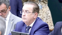 O deputado federal Luiz Carlos Motta anda meio sumido de Votuporanga. Dizem que é porque o dinheiro que ele prometeu ainda não chegou (Foto: Redes sociais )