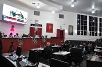 Os vereadores se reúnem pela primeira vez em sessão ordinária nesta segunda-feira (24) com seis projetos na ordem do dia (Foto: A Cidade)
