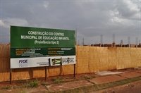 A Cemei “Profª Magaly Maguollo Seba”, no bairro Cidade Jardim, já está com cerca de 30% da obra pronta, segundo a Prefeitura (Foto: A Cidade)