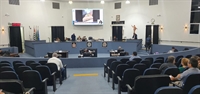 Cinco projetos serão votados na sessão da Câmara de segunda, dentre eles o de consolidação da legislação sobre autistas (Foto:  A Cidade)