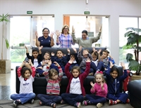 Alunos do Colégio Unifev aprendem a Língua Brasileira de Sinais (Libras)