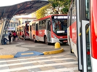 Itamarati quer aumentar a passagem do transporte circular; prefeito mandou proposta para reajuste não pesar no bolso do passageiro (Foto: A Cidade)