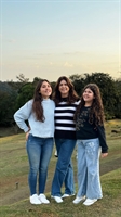 Mãe empreende com as filhas e compartilha rotina nos negócios em Votuporanga