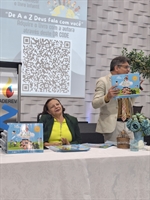 Educadora votuporanguense lança livro infantil que une evangelização e alfabetização