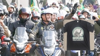Um grupo de motociclistas de Votuporanga e região irá se juntar à motociata de Bolsonaro; até camisetas já foram confeccionadas (Foto: Divulgação)