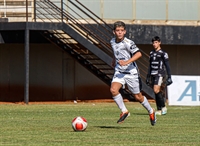 Arthur Garcia tenta seguir os passos do pai que jogou na Associação Atlética Votuporanguense  (Foto: Arquivo Pessoal)