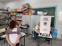 Votação no CEM Professora Anita Lievana Camargo, no Residencial Parque do Lago  (Foto: A Cidade)