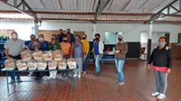 Engenharia da Unifev doa alimentos à Associação Beneficente Irmão Mariano Dias