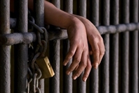 Saidinha temporária libera quase mil detentos nas ruas da região