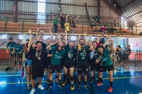 O time de vôlei da Medicina de Votuporanga foi campeã do Pré-Jumed este mês (Foto: Divulgação)