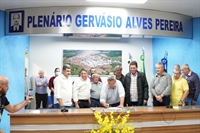 Carlão Pignatari dá ordem de serviço para construção de 406 moradias em seis cidades da região