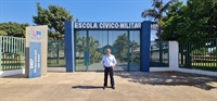 Vereador de Votuporanga visita escola cívico-militar em Lins e estuda implantação em Votuporanga