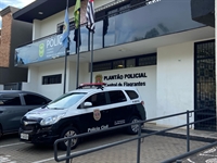 Foragidos da Justiça se escondem em clínica, mas são presos pela PM