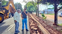 Jorge Seba teve que correr neste final de semana para conseguir cumprir uma série de agendas públicas. Haja água para hidratar o prefeito em meio a esse calorão  (Foto: Assessoria)