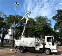 Após rompimento, Prefeitura pune antiga responsável pela iluminação pública com multa e veto