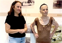 A eleita Débora Romani levou para Câmara a sua mãe Luzia que foi a primeira mulher eleita vereadora em Votuporanga. (Foto Assessoria)