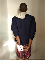 O homem de 24 anos teve sua prisão preventiva decreta após conseguir fugir de um flagrante de tráfico de drogas no ano passado (Foto: Divulgação/Dise/DIG)