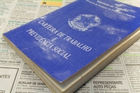 A renda média real do trabalhador foi de R$ 2.286,00 no trimestre encerrado em julho (Foto:Marcos Santos/USP Imagens)