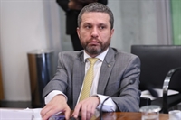  O deputado Federal Fausto Pinato, nascido e criado em Fernandópolis, reafirma seu compromisso com a população de sua cidade natal (Foto: Assessoria)