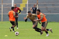 Elenco da Alvinegra vem trabalhando forte para fazer uma boa campanha no Paulista  (Foto: Rafa Bento/CAV)