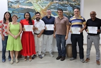 O Prefeito André Pessuto recepcionou os conselheiros, acompanhados por familiares a secretária de Assistência Social, Mara Biroli e membros do CMDCA (Foto: Divulgação)