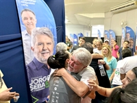 Com 59% dos votos, Jorge Seba é reeleito e diz que é prefeito de 100% dos votuporanguenses (Foto: Assessoria)